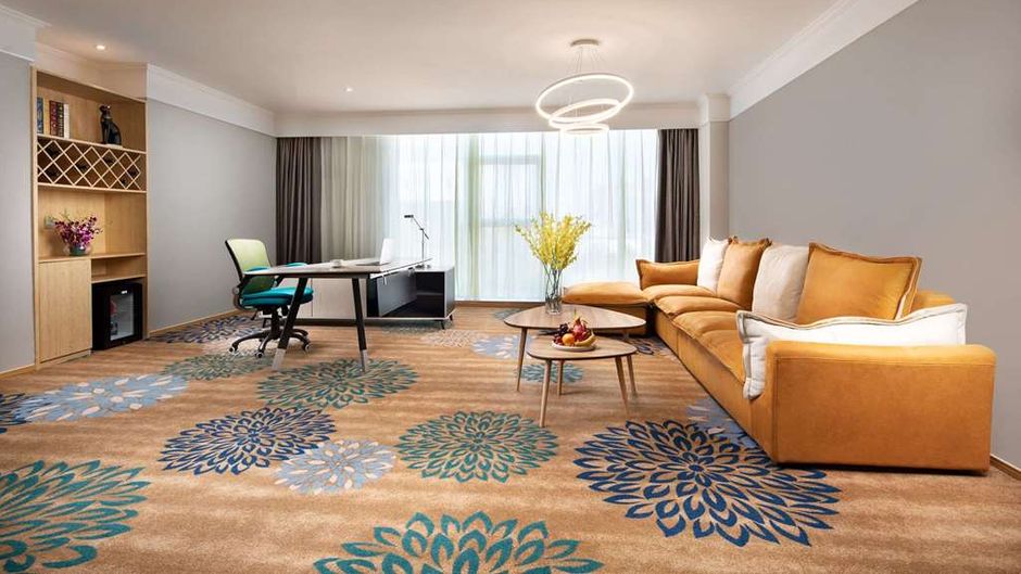 Ramada Encore by Wyndham Linyi Room