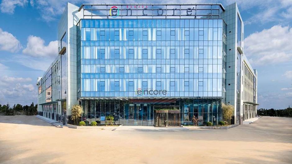 Ramada Encore by Wyndham Linyi Exterior