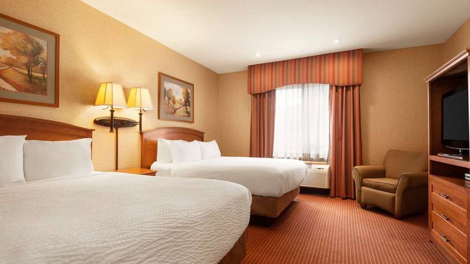 Days Inn Suite