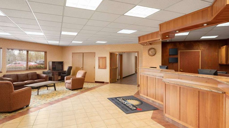 Days Inn Lobby
