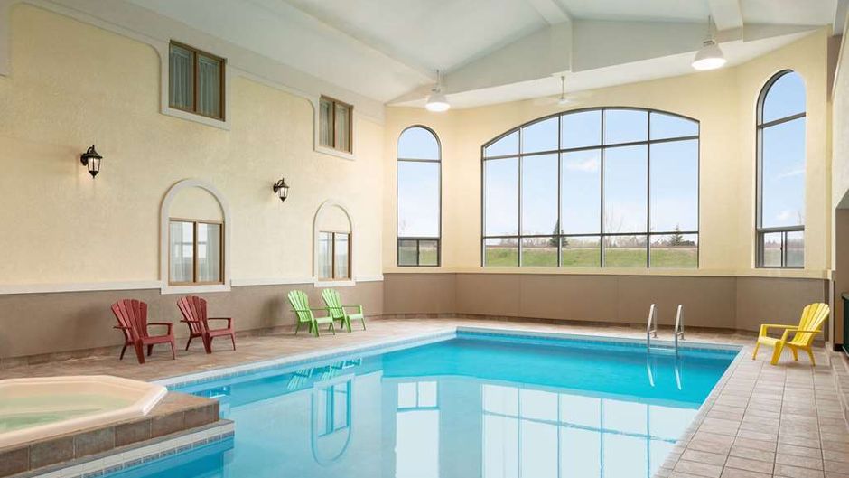 Days Inn Pool