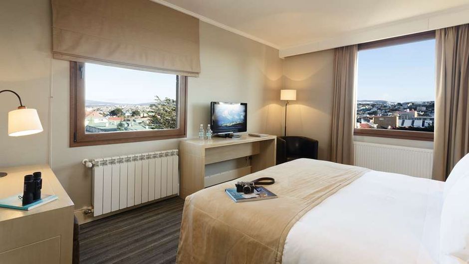 Hotel Cabo de Hornos Room