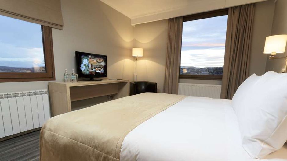 Hotel Cabo de Hornos Room