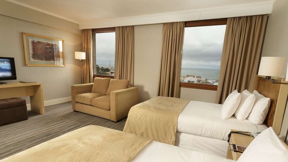 Hotel Cabo de Hornos Room