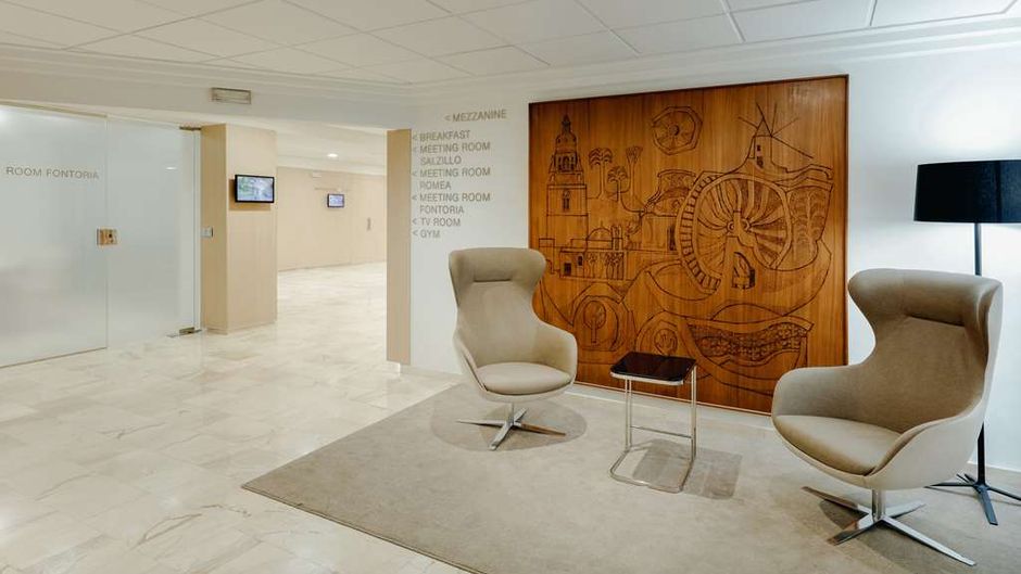 Hesperia Murcia Lobby