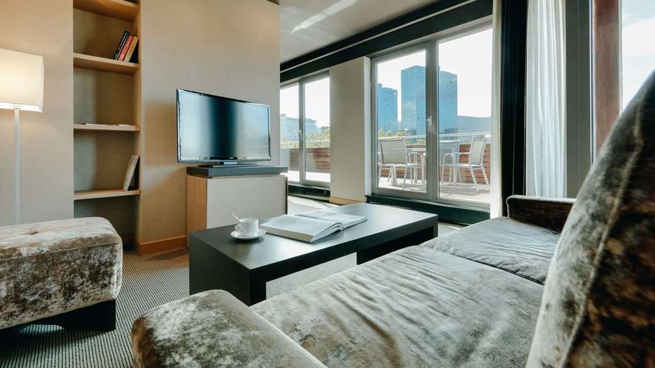 Hesperia Bilbao Suite