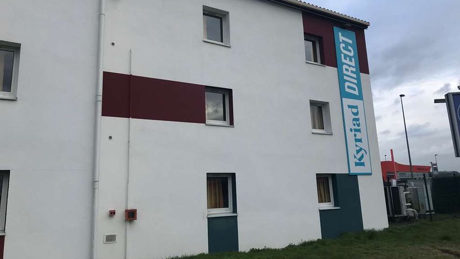 Kyriad Direct Agen Castelculier Exterior