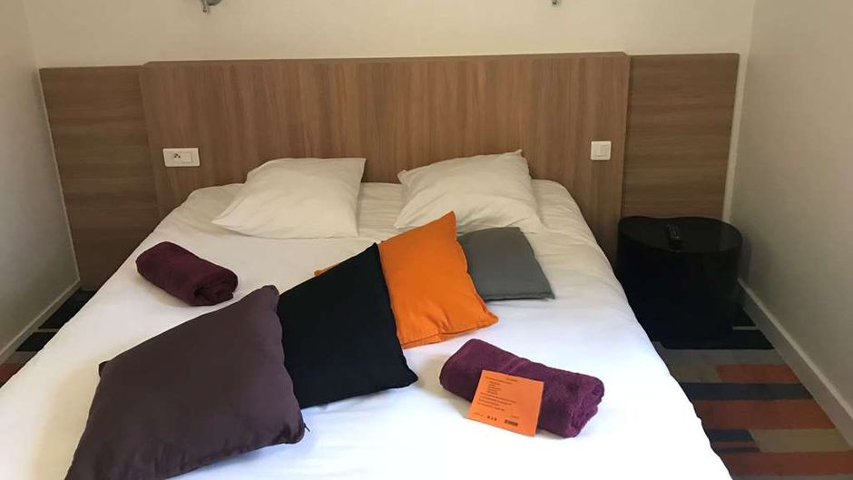 Kyriad Direct Agen Castelculier Room