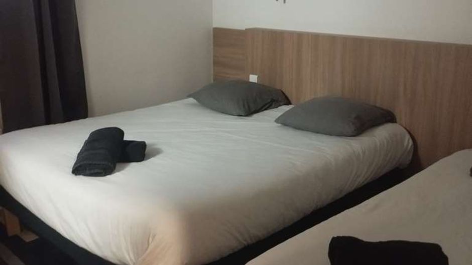 Kyriad Direct Agen Castelculier Room