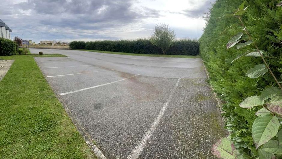 Kyriad Direct Dreux Exterior