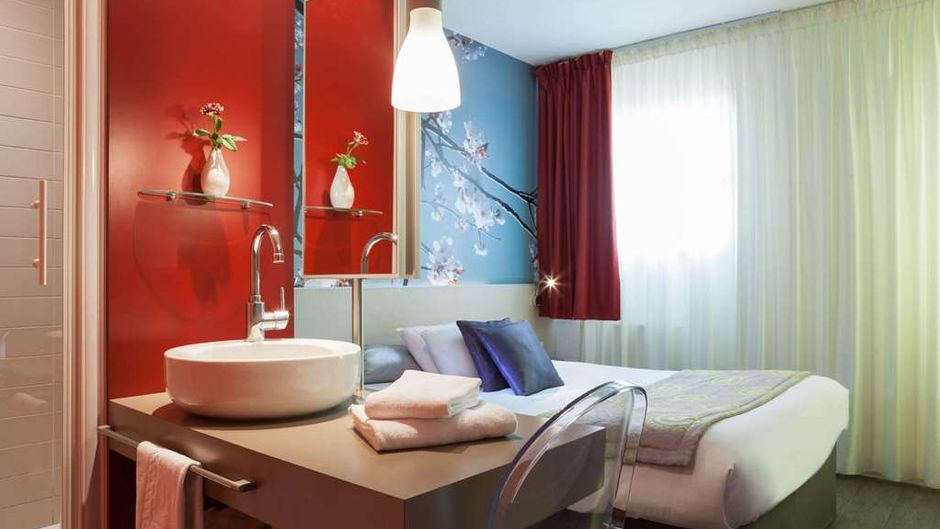 Hotel Kyriad Direct Rennes Ouest Room