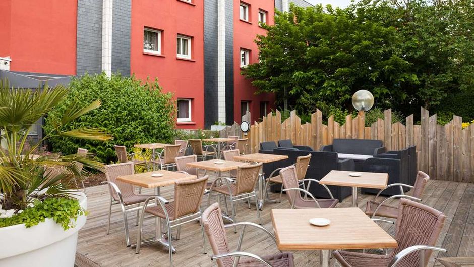 Hotel Kyriad Direct Rennes Ouest Exterior