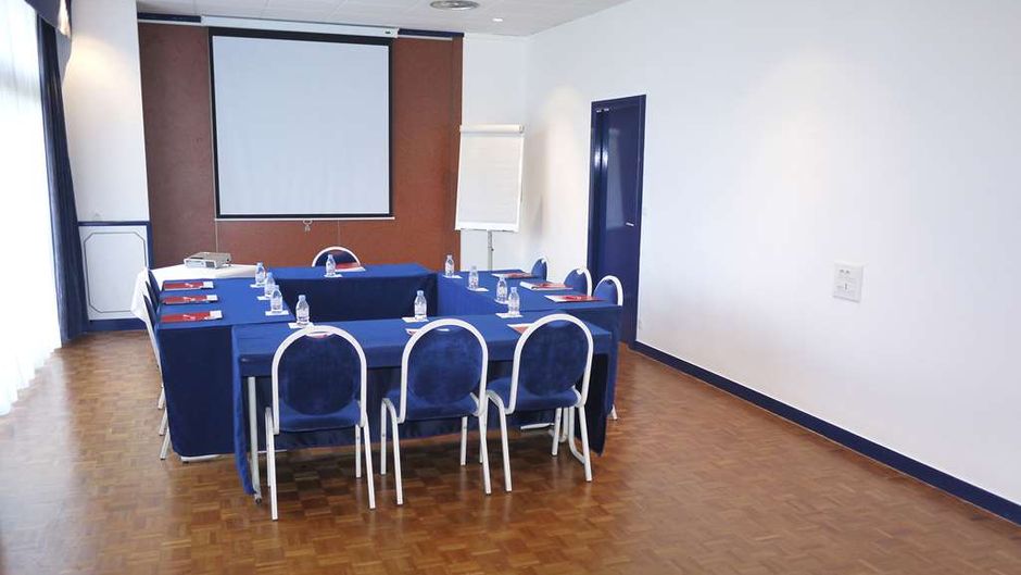 Hotel Kyriad Direct Rennes Ouest Meeting