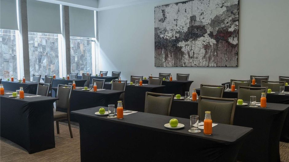 Pullman Lima San Isidro Meeting