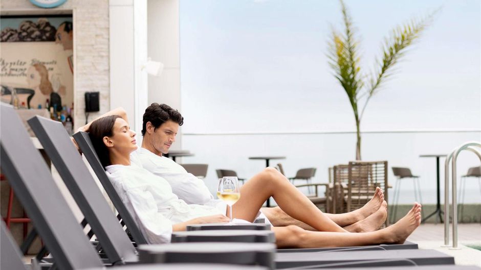 Pullman Vina del Mar San Martin Pool