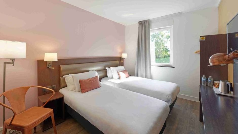 Kyriad Crepy-en-Valois Room