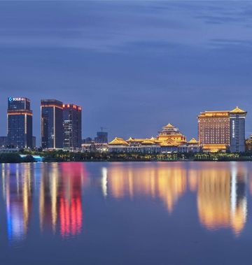 Howard Johnson by Wyndham Jimei Lake Plz