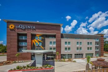 La Quinta Inn & Suites Houston East I-10