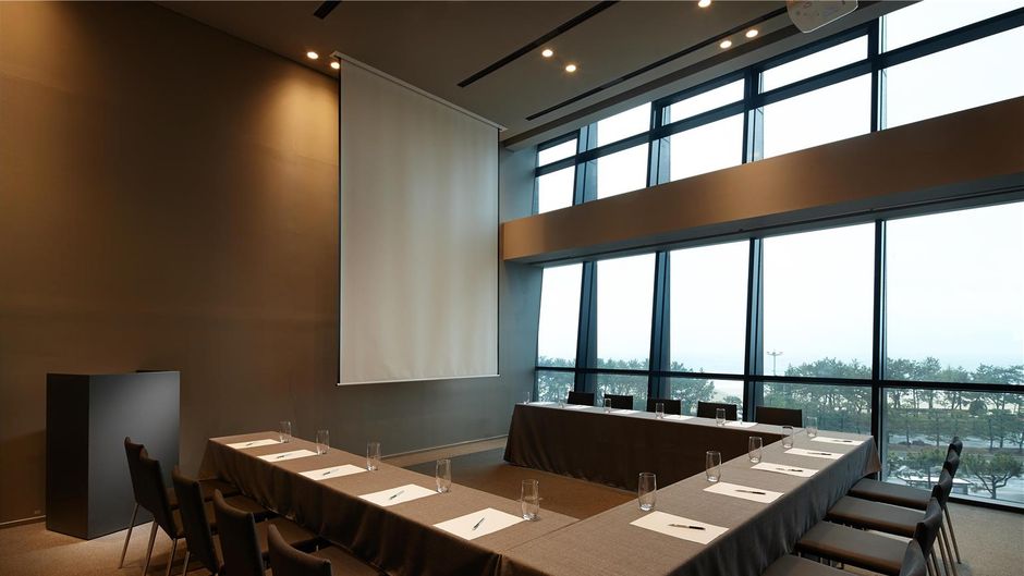 Shilla Stay Haeundae Meeting