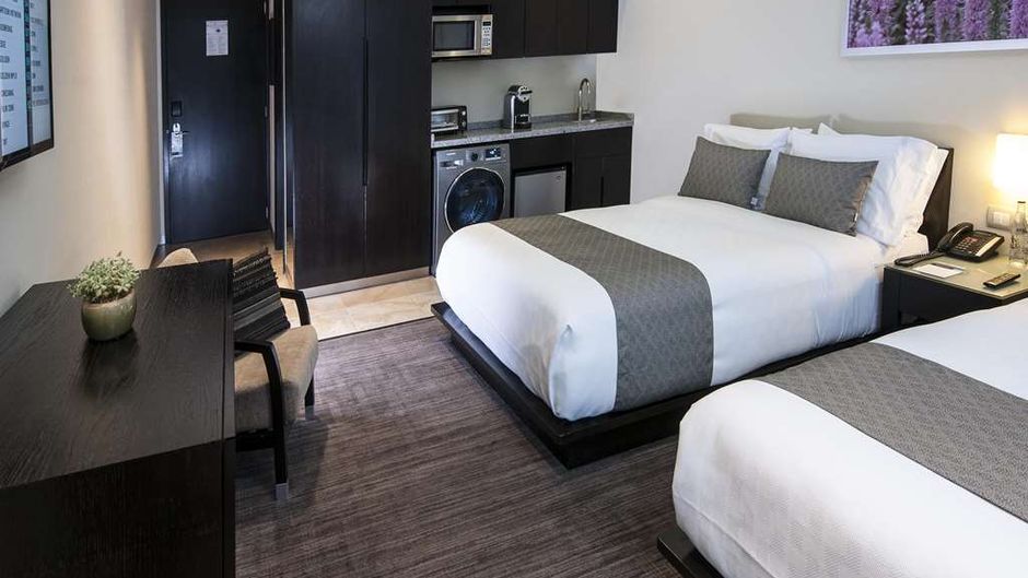 Stadia Suites Santa Fe Suite
