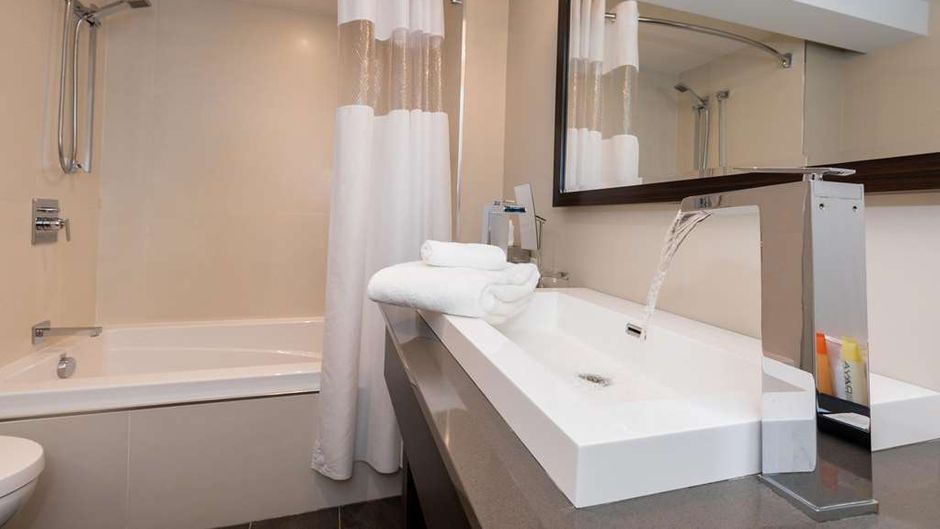Hotel Levesque Suite