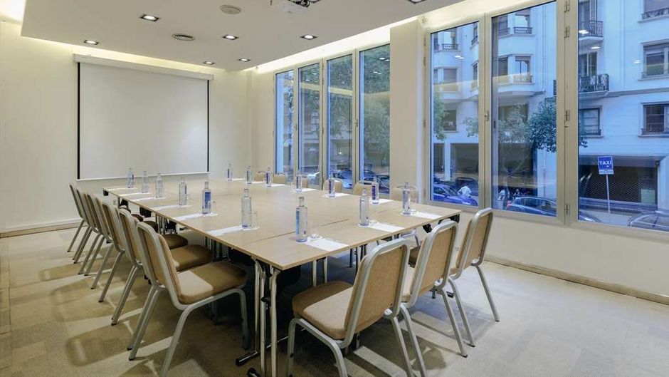 Hesperia Barcelona Presidente Meeting