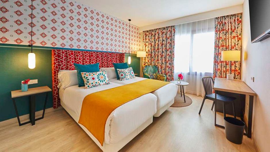 Hesperia Sevilla Suite