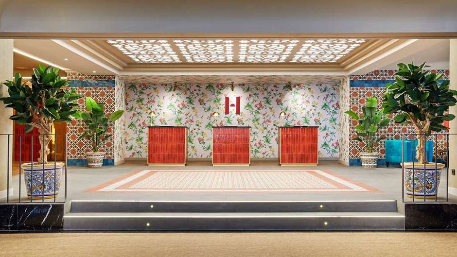 Hesperia Sevilla Lobby