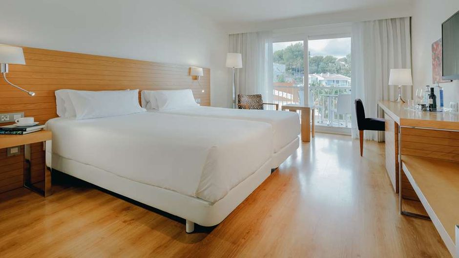 Hesperia Ciudad de Mallorca Room