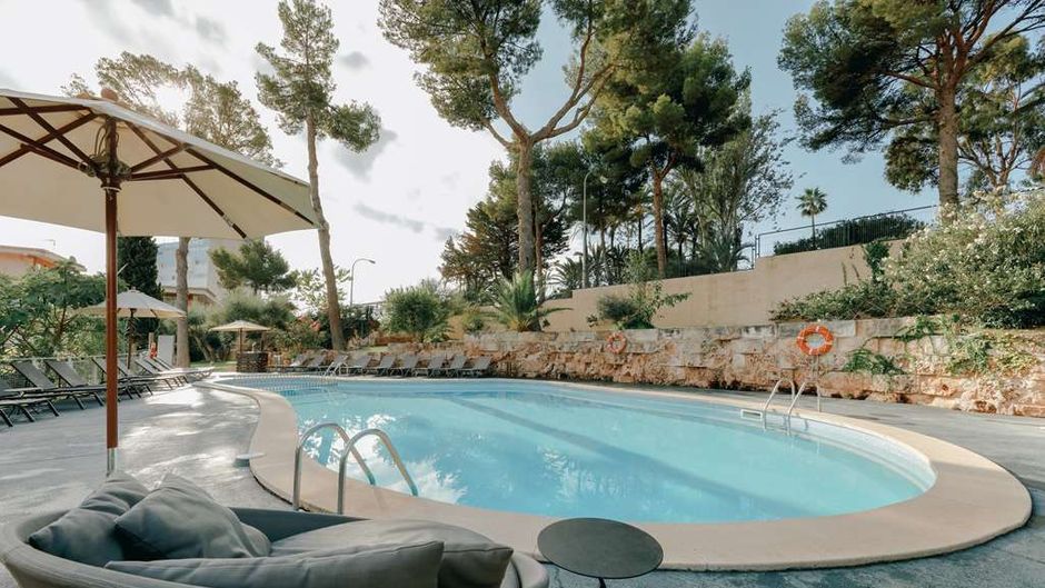 Hesperia Ciudad de Mallorca Pool