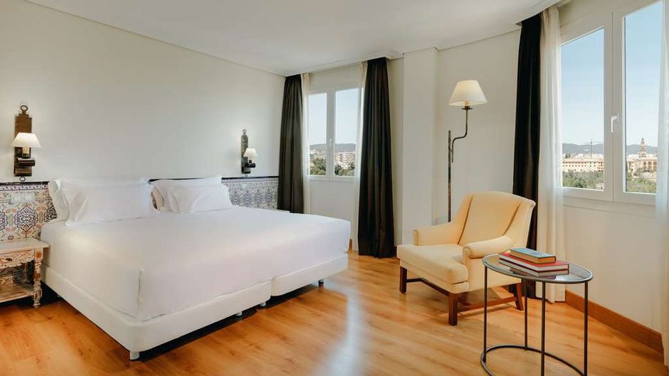Hesperia Cordoba Room