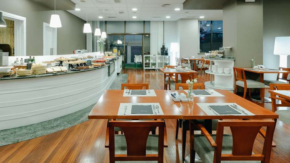 Hesperia Vigo Restaurant