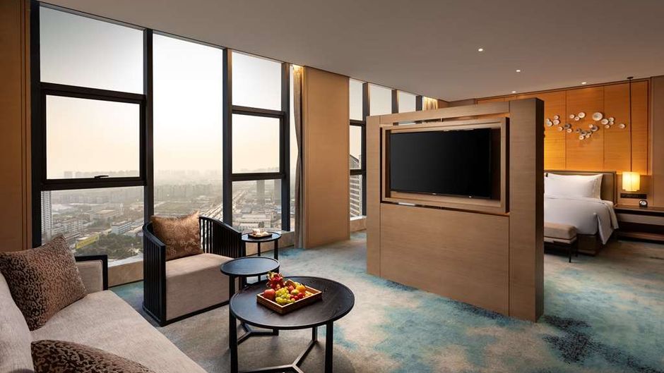 Ramada Plaza by Wyndham Xiangyang Suite