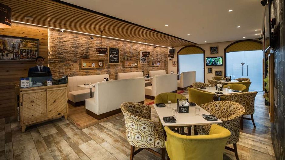 Ramada by Wyndham Kapurthala Restaurant