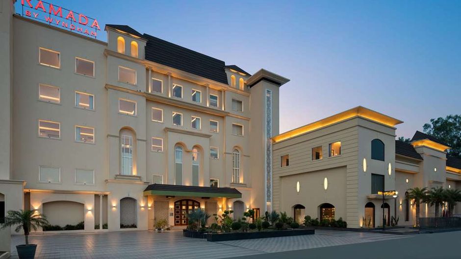 Ramada by Wyndham Kapurthala Exterior