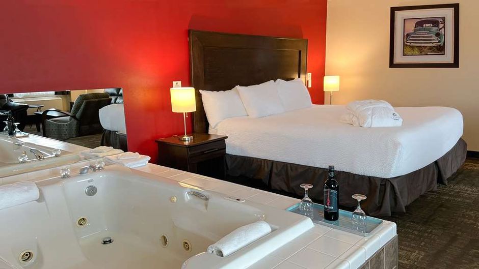 Coast Swift Current Hotel Suite