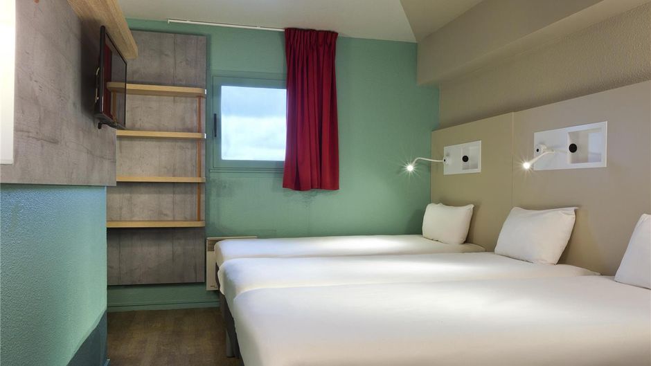 Ibis Budget Chilly-Mazarin Room