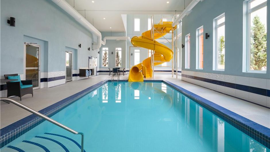 Best Western Premier Executive Residency Pool