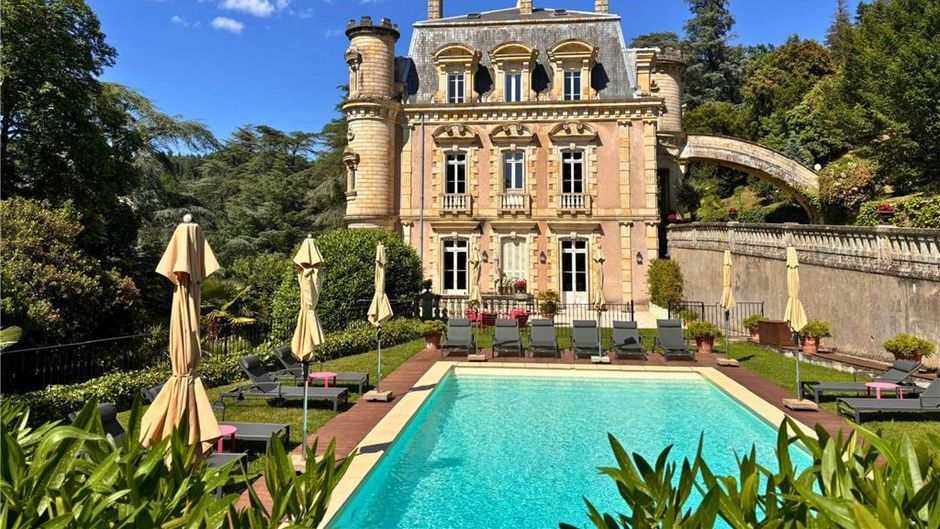 Chateau Clement Pool
