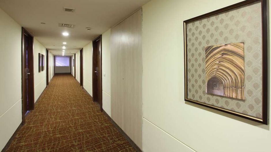Mahagun Sarovar Portico Other