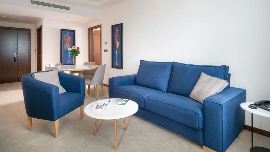 Golden Tulip Royaume Suite