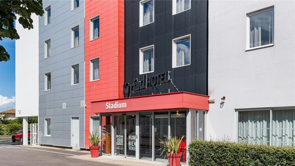 Kyraid Lyon Est Stadium Eurexpo Exterior