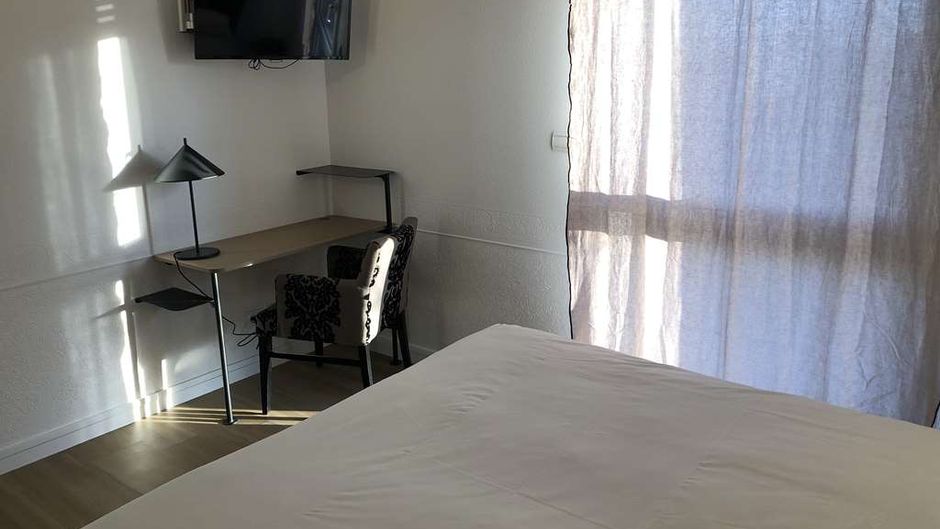 Kyriad Nuits Saint Georges Room