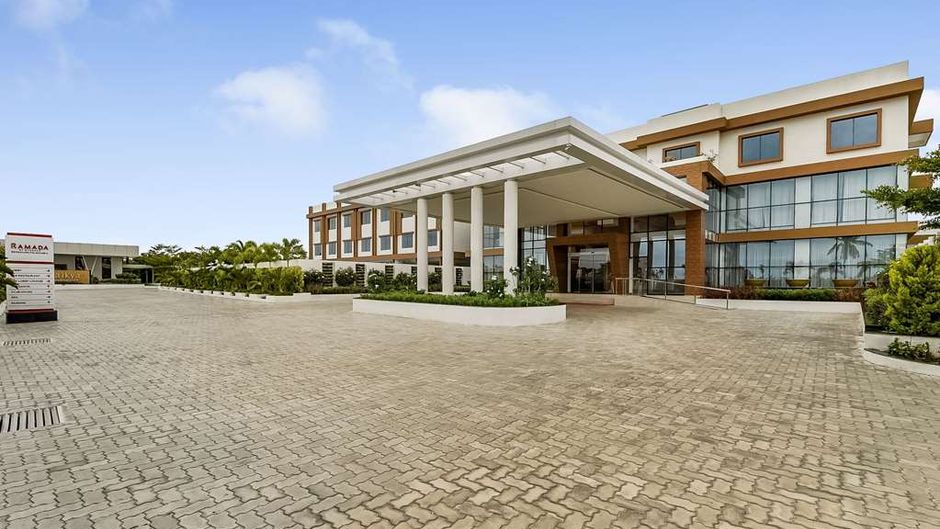 Ramada by Wyndham Bengaluru Yelahanka Exterior