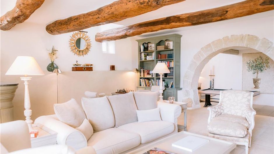 Le Domaine de la Rose Lobby