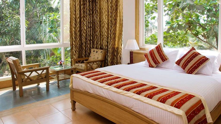 Clarion Hotel Ocean Palms Goa Room