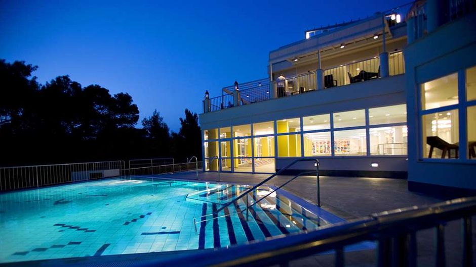 Wellness Hotel Aurora Pool