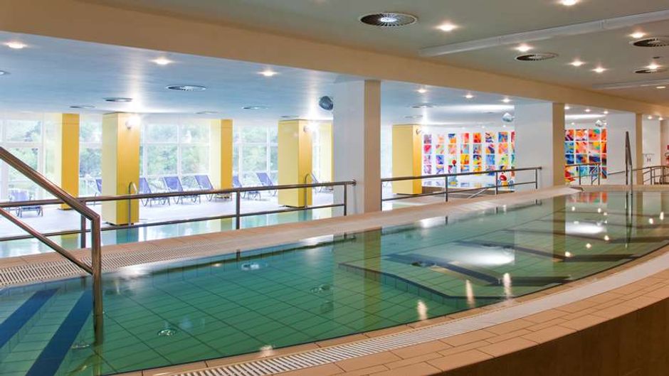 Wellness Hotel Aurora Pool
