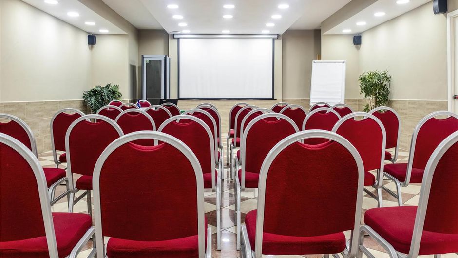 Ibis Styles Roma Vintage Meeting