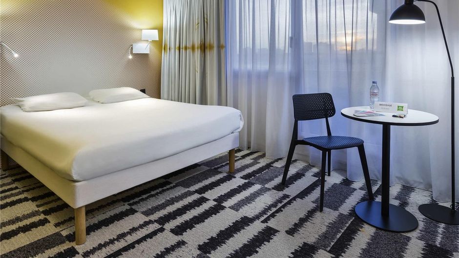 Ibis Styles Massy Opera Room